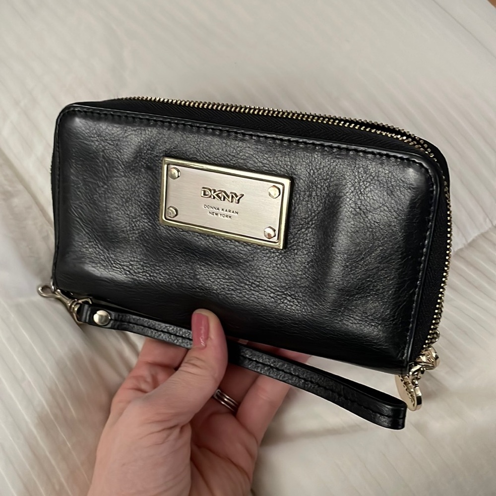 DKNY Wristlet wallet clutch